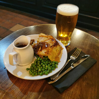 Tuesday – Pie Peas & Pint (Homemade Pie, Peas, gravy & Pint of standard draught – £10)